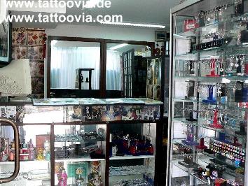 newadenb004.jpg (102416 bytes)