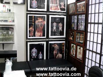 newadenb007.jpg (77557 bytes)