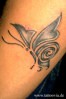 tribal002