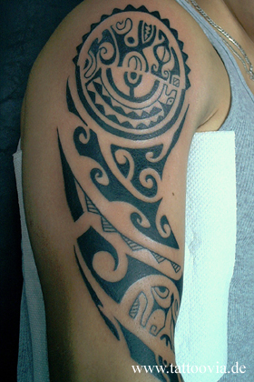 tribal082