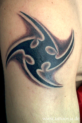 tribal095